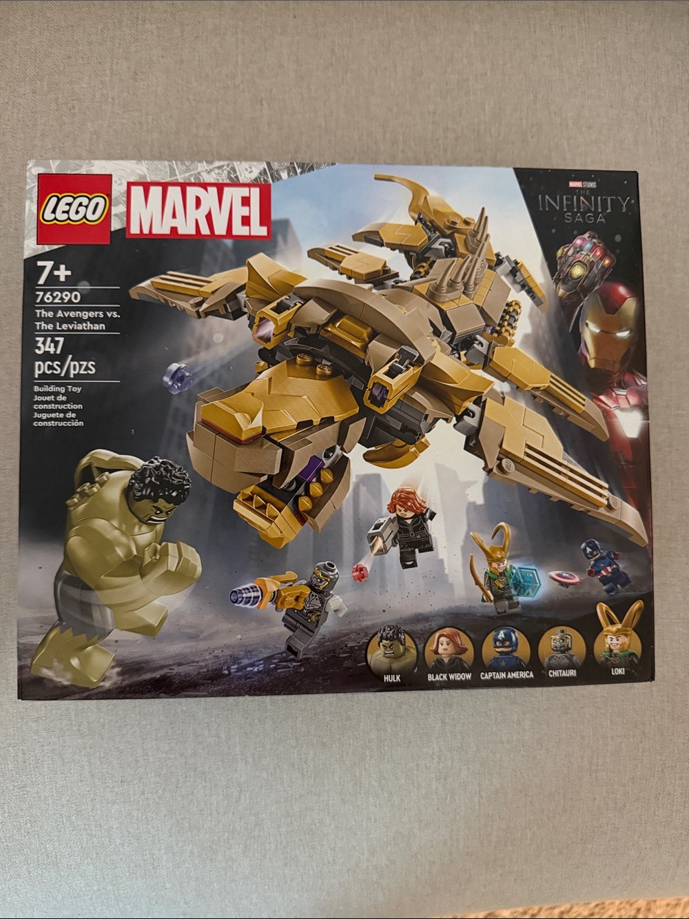 LEGO Marvel Gold and Black Dragon Assault Set with Minifigures